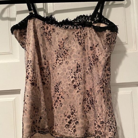 Yank Camisole with lace overlay Size Small - Picture 2 of 8